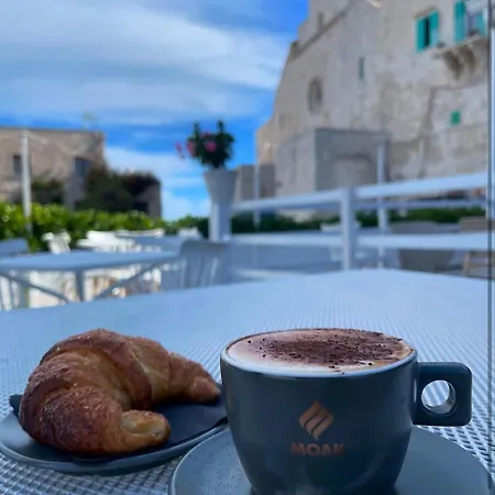 The Goodtime Michelangelo Мольфетта